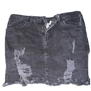 Divided women’s skirt